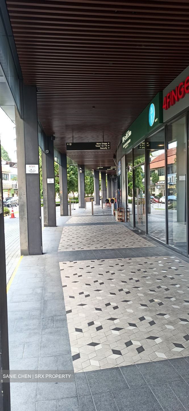 The Venue Shoppes (D13), Retail #441896891